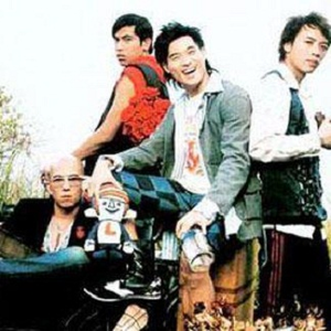 淫荡妈妈口交黑人阳具视频
